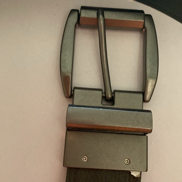 Levi's Black Belt Men’s Metal Buckle Synthetic Leather 1.5" pool Size L 38-40 - Picture 3 of 5